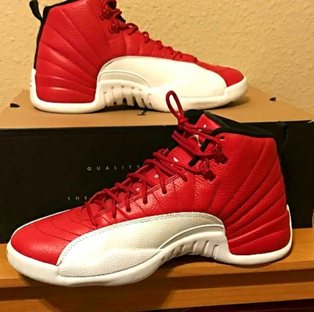 Air jordan 12 gym red alternate